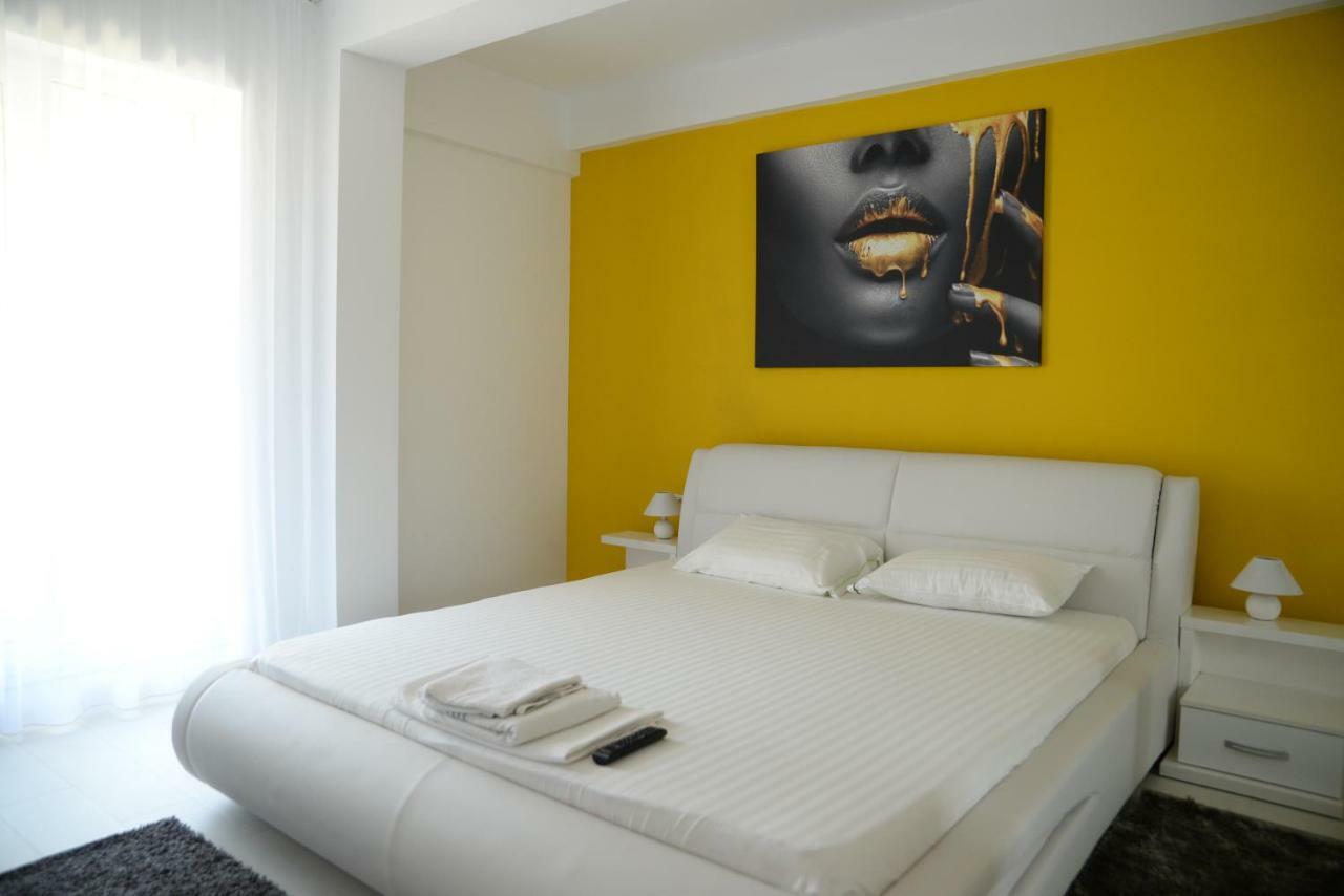 Apartmán Milan Năvodari Exteriér fotografie