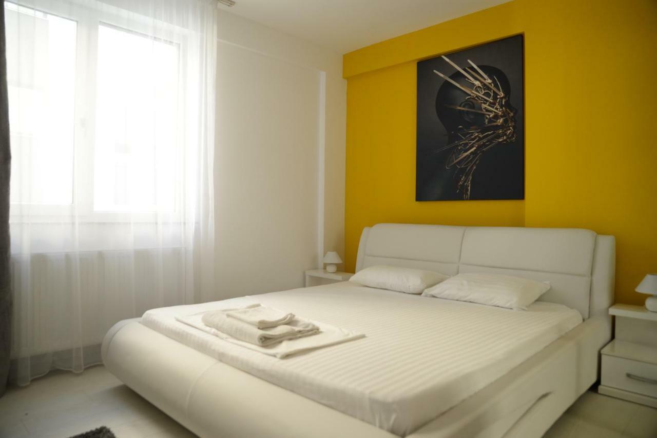 Apartmán Milan Năvodari Exteriér fotografie