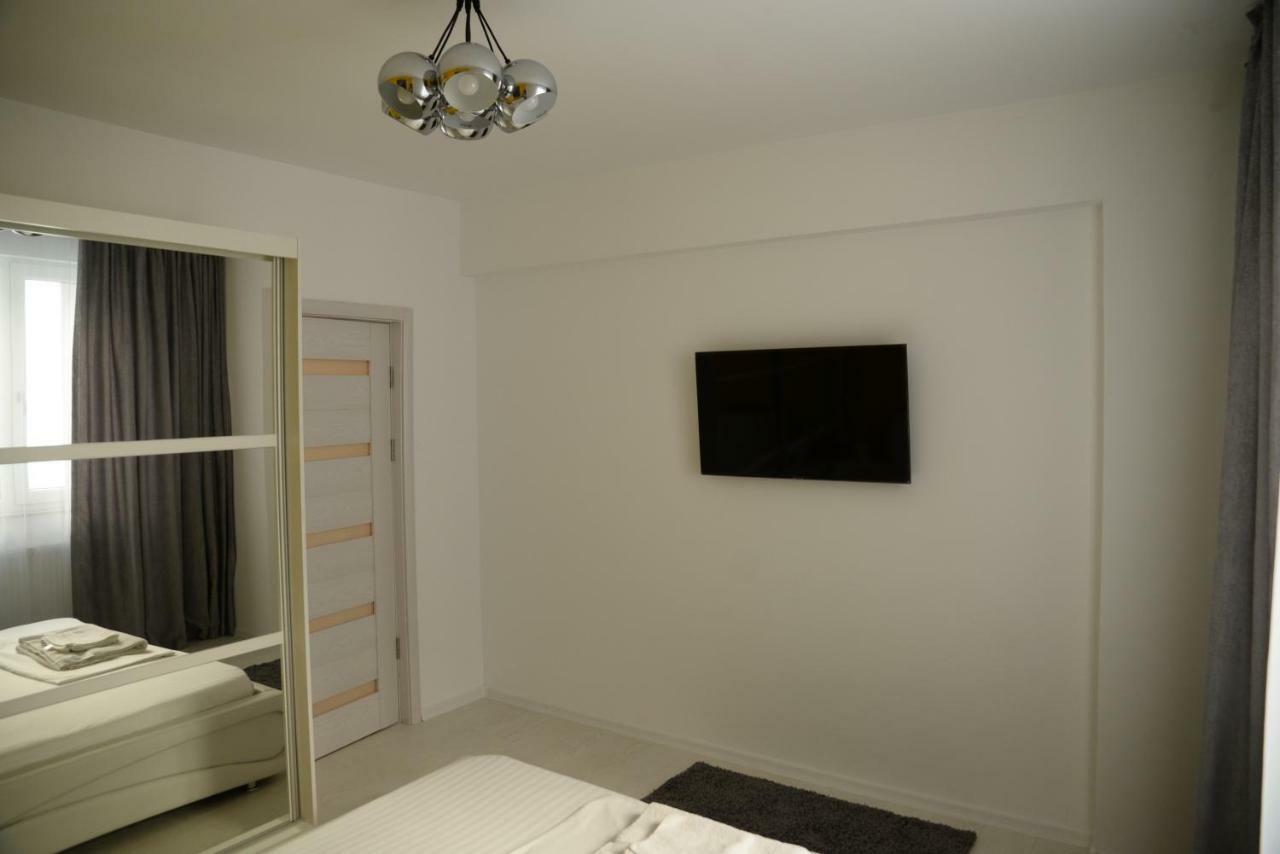 Apartmán Milan Năvodari Exteriér fotografie